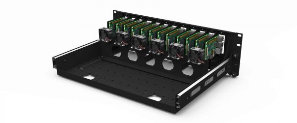 19-inch-raspberry-pi-rack-mount-um-sbc-211-worldrack.jpg UM-SBC-211 - Kit de montage en rack Raspberry Pi 19″ | 12x emplacement Pi | 24x connecteur | 3.00U