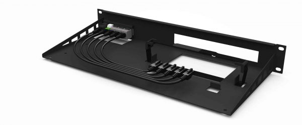 NM-AVM-008 - Kit de montage en rack 19 pouces pour FRITZ!Box 5530 et fibre